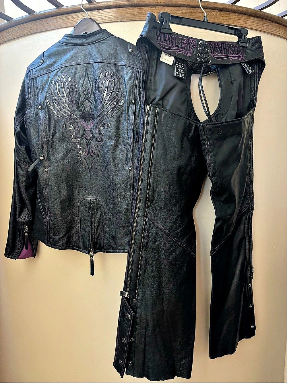 Harley-Davidson Riding Gear Black Leather Jacket and Chaps